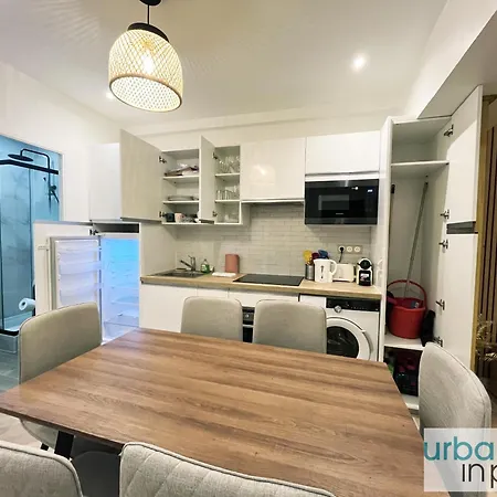 Appartamento Urbanflat 178 - Design, Confort & 2 Au Centre Parigi