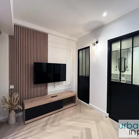 Urbanflat 178 - Design, Confort & 2 Au Centre * Parigi